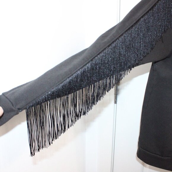 Levi's Women’s Black Crewneck Sweatshirt with Fringe Size Small - Picture 5 of 7